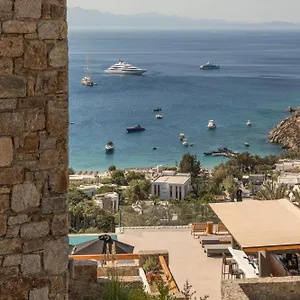 κάντε κράτηση εδώ